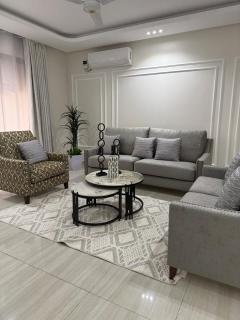 Polar palace, luxury house, full AC, near beach - 1