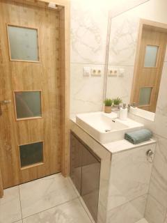 Stylish Apartment in Downtown Budapest - 4