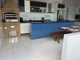 Casa ampla com piscina - 4