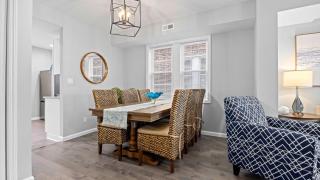 3br Newly Renovated Beach House Sleeps 10 - 4