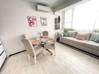 2BR Haven - Steps from the Mall - 0