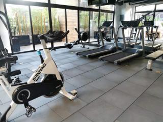 EON One Bedroom Apartment with Sofa Bed - 2