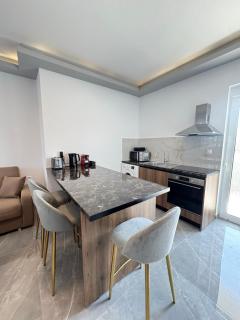 CARISSA SUITES a - 7