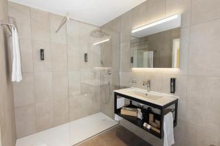 Hôtel-Restaurant-Spa-Séminaires de la Vue-des-Alpes - 1