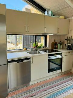 Holiday Home On Large Nature Plot Near The Beach - 5