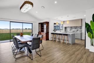Modern private room with shared cozy living - 2