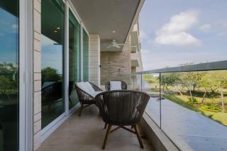 2br 5 Guests Private balcony and shared pool - 1