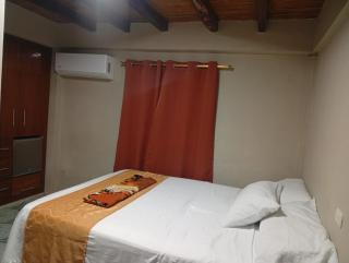 La Casa Naranja Bed and Breakfast - 9