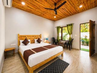 The Evergreen Hotel - 3