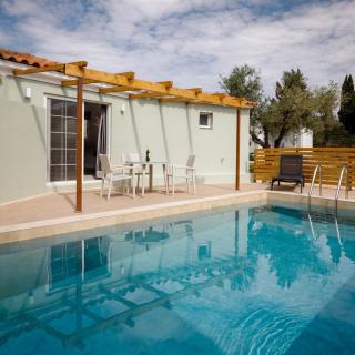 Villa Daphne Periyalli - 0