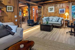 Hike to the Coast! Log Cabin on 5 Acres in Bandon - 9