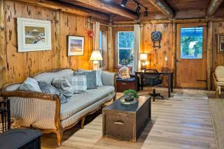 Hike to the Coast! Log Cabin on 5 Acres in Bandon - 8