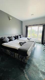 Pentoz Villas & Boutique Stay Near Botanical Garden Ooty - 7