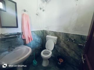RIVER EDGE Home stay - 9