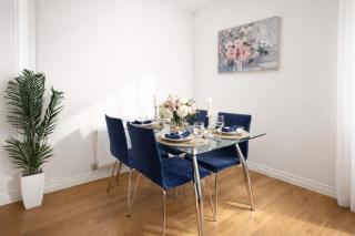 City Centre 2bedroom 2Toilet with Balcony Ideal for contractors Relocation and family - 5