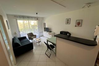 Cosy love cocoon close to the sea - 9