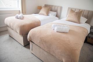 5 Bed House Wifi Contractors Free Parking - 欢迎 - 3