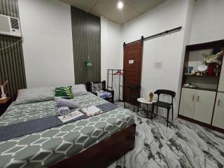 Affordable AC Room near Basdaku white beach in Moalboal - Homestay in Moalboal Cebu - 0