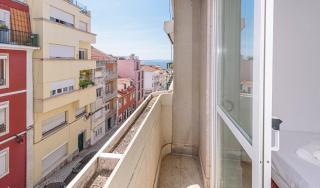 HOUZE Spacious Apartment in Lapa near Riverside - 7