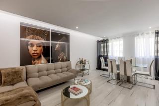 Spacious 3-bedroom condo near Lisbon Airport - 4