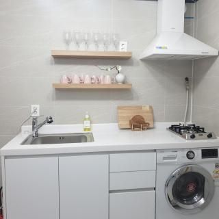 Seoul Station maximum 8 people - 0