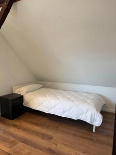 Messe Apartment - 2