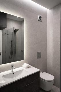 Stylish Central Athens Apartment Cozy & Modern - 7