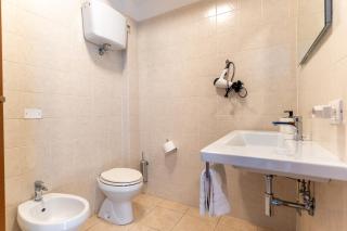 Modern apartment 2 ,5M Montepulciano with parking - 2