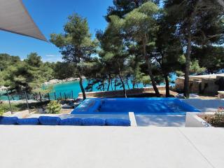 Bloketa Beach House - 8