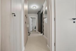 Modern Luxury Apartment & Close to Old Town - 2