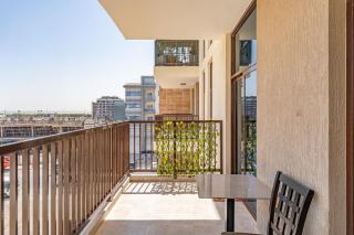 Mira Holiday Homes Modern 2 Bedroom Apartment at RR Residence - 4