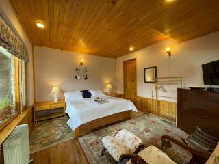 The Wisteria Cottage - 7