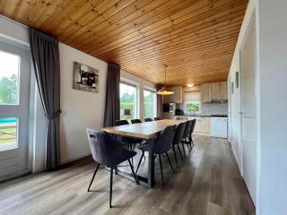 OV790 - Comfortabel 10-persoons vakantiehuis aan het water met eigen aanlegsteiger nabij Giethoorn - 5