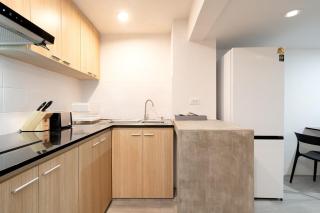 Townhouse in Pratunam Bangkok Soi Ratchaprarop 10 - 6