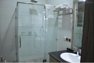 Springhill Hotel Suites-Executive - 7