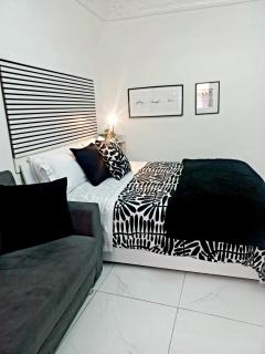 Marinella House Napoli centro Piazza Dante - 1