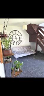 49 Strawberry Hill - 3