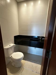 Sobrado amplo com churrasqueira - 7