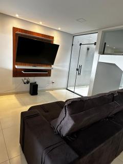 Sobrado amplo com churrasqueira - 4