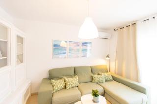 Avenida Juan Carlos I , Playa La Colonia - By Aloha Palma - Águilas - 1