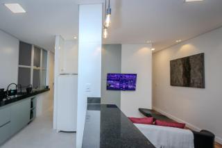 Apto 2Q no Centro e Silencioso e com Ar - Condicionado - 9