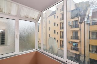 2BR Haven - Steps from the Mall - 8