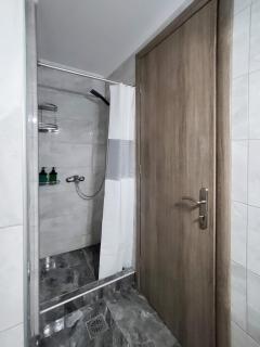 JA 43st Modern Apartment - 1