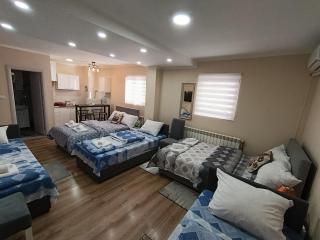 Apartments & Rooms -PANORAMA MDLL BELGRADE - Belgrado - 8