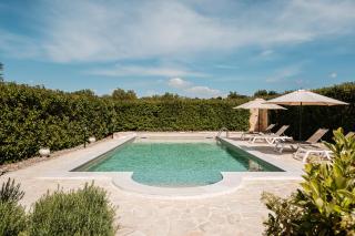 Trulli con piscina privata al sale a Locorotondo - 2
