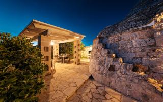 Trulli con piscina privata al sale a Locorotondo - 3