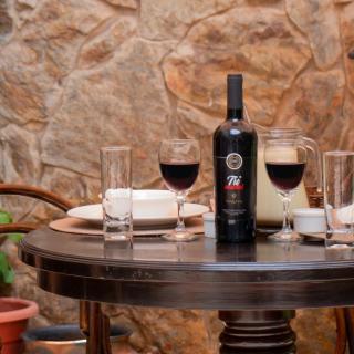 Hostal Plaza en Camargo - 3