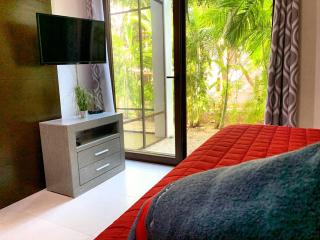 COZY AND SPACIOUS JUNGLE CONDO Located in TAO - 1