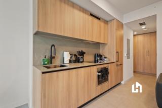 Skyline View Condos with Pool & Gym - 2