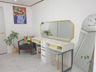 Seoul Station maximum 8 people - 8